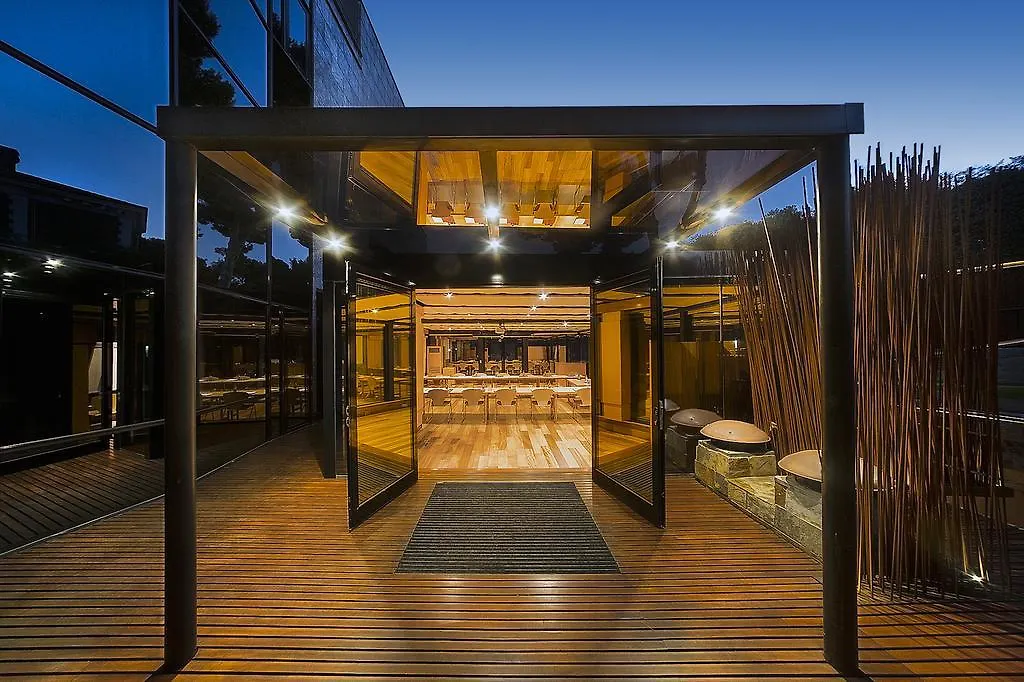 Sansi Pedralbes Hotel Barcelona 4*,